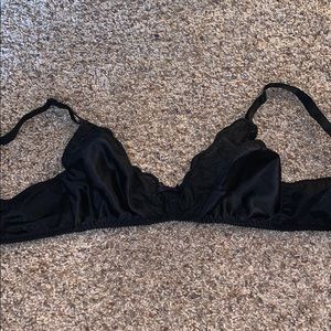 lacy no padding bra